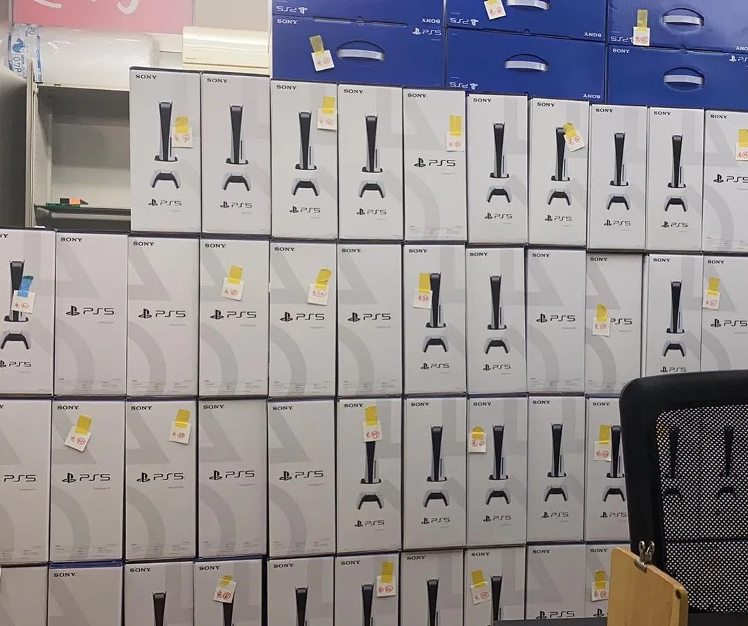 PS5 Pallets