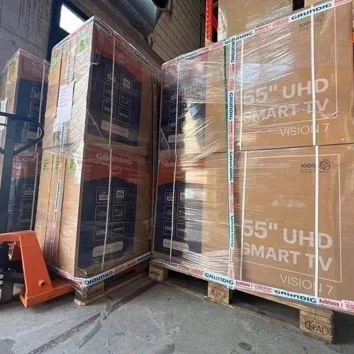 65 inches Smart TV pallets - Image 4