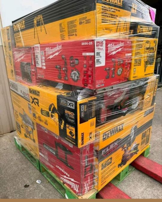 Milwaukee Tools Combination Pallets